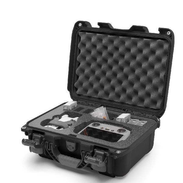 Mallette Nanuk 915 Noir avec Fermoirs TSA PowerClaw et Mousse Pré-Coupé pour DJI Mini 4 Pro FlyMore