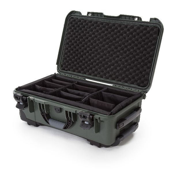 Case Nanuk 935 Silver with Dividing Pad