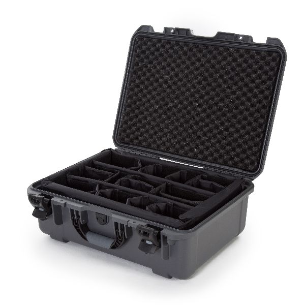 Case Nanuk 940 Graphite with Dividing Pad
