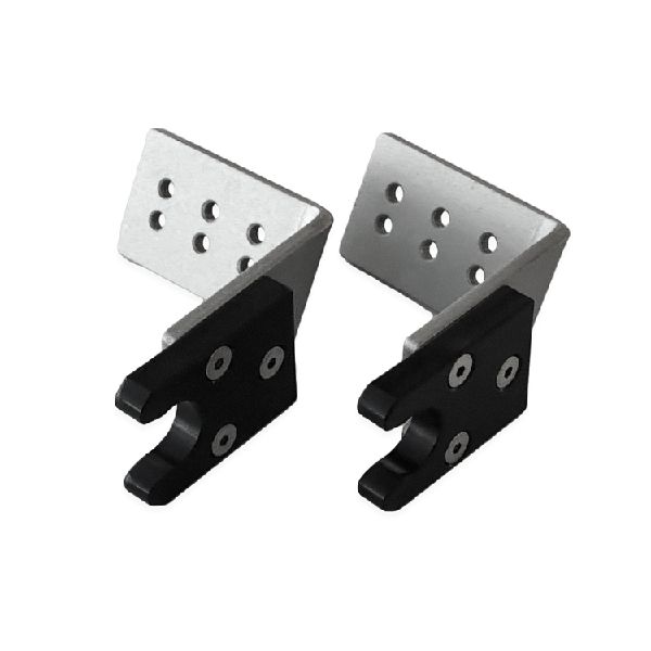 Support 60 degrés pour la « pôle » Jac Marine à l’intérieur du bateau